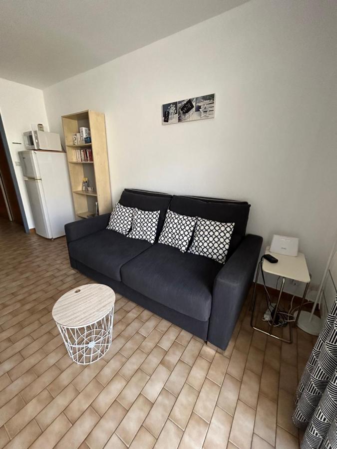 T2 A Cote De La Mer Quartier Des Quilles Сет Экстерьер фото