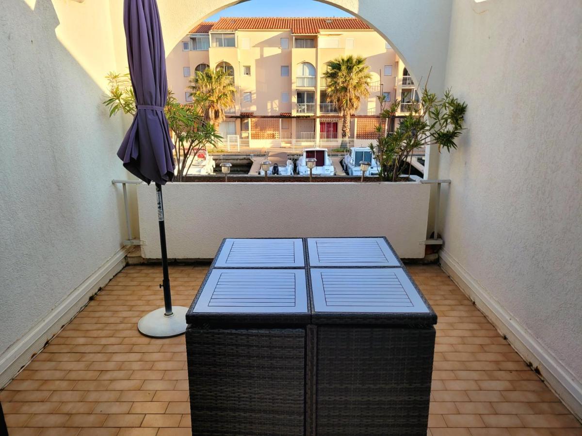 T2 A Cote De La Mer Quartier Des Quilles Сет Экстерьер фото